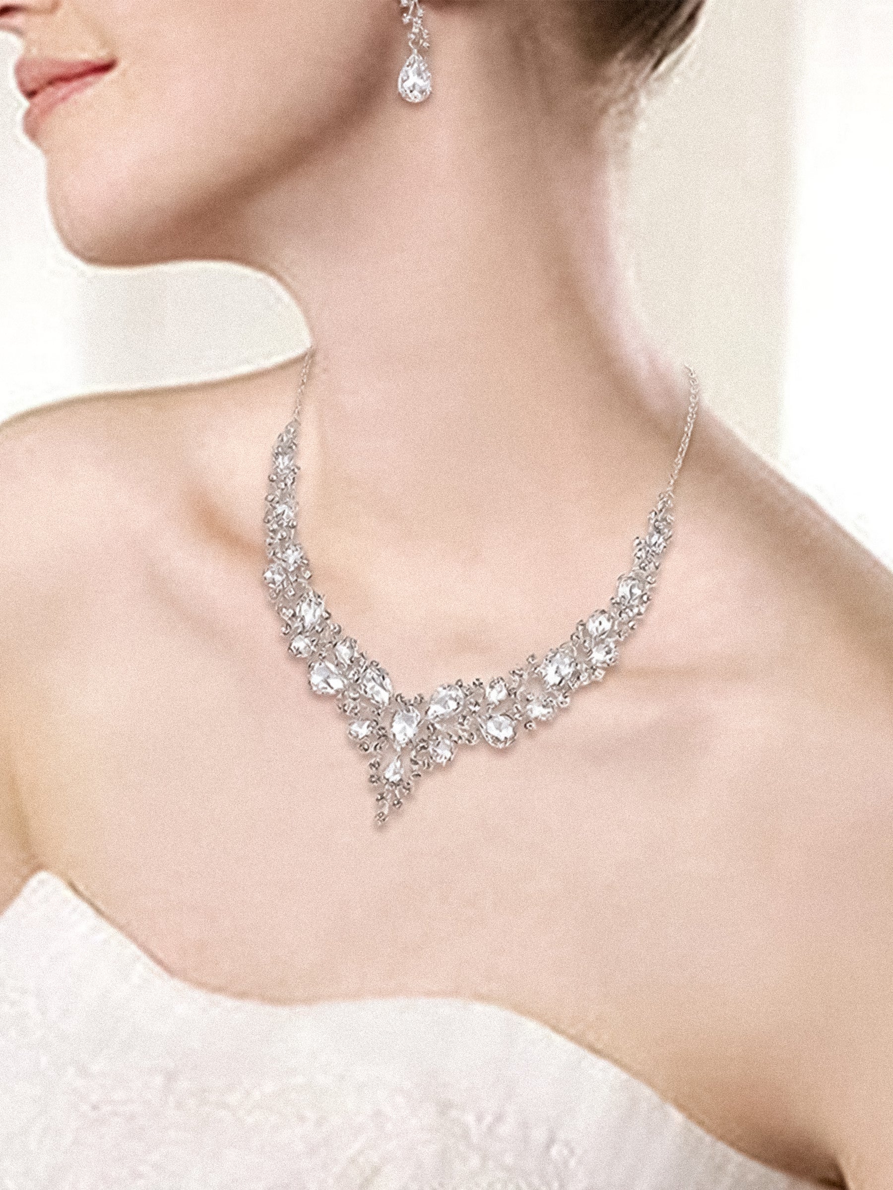 Bridal Crystal Teardrop Jewelry Set | Necklace and Earrings for Women's Wedding