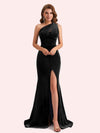 Elegant One Shoulder Sleeveless Side Slit Long Mermaid Velvet Bridesmaid Dresses Online
