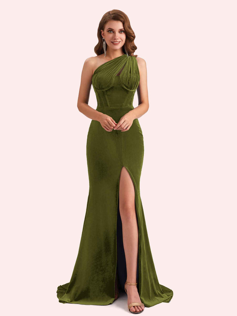 Elegant One Shoulder Sleeveless Side Slit Long Mermaid Velvet Bridesmaid Dresses Online Elegant One Shoulder Sleeveless Side Slit Long Mermaid Velvet Bridesmaid Dresses Online