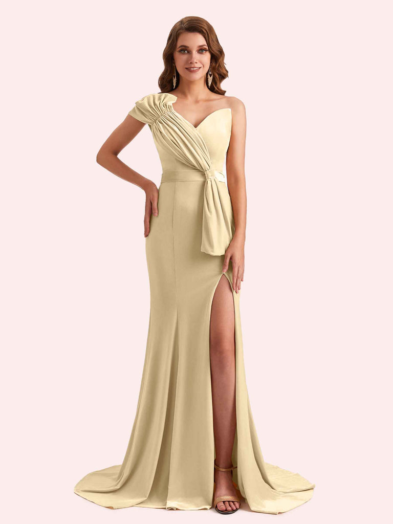 Elegant One Shoulder Sleeveless Long Mermaid Velvet Bridesmaid Dresses Online Elegant One Shoulder Sleeveless Long Mermaid Velvet Bridesmaid Dresses Online