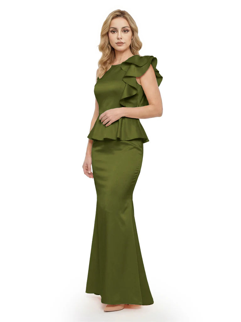 Elegant Scoop Ruffle Satin Mermaid Mother Of The Bride Dress