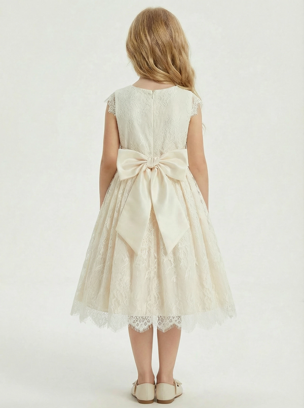 Flower Girl Dress Tulle Scoop Neck Big Bow Back Ball Gown Knee Length Wedding Party Gown