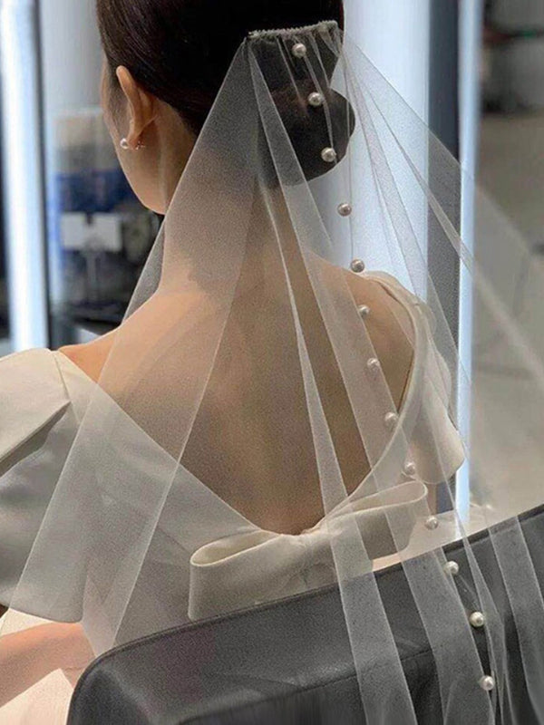 Elegant Simple Floral Pearls Long Bridal Veil, V64
