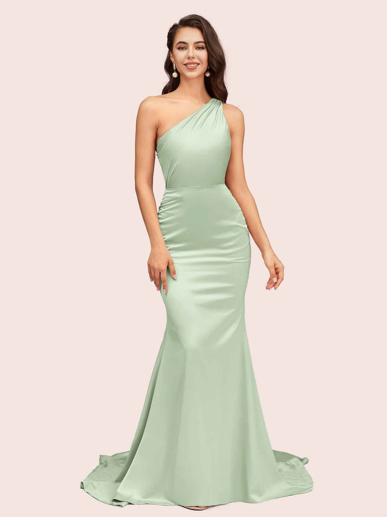 Elegant Single Shoulder Mermaid Satin Bridesmaid Dresses