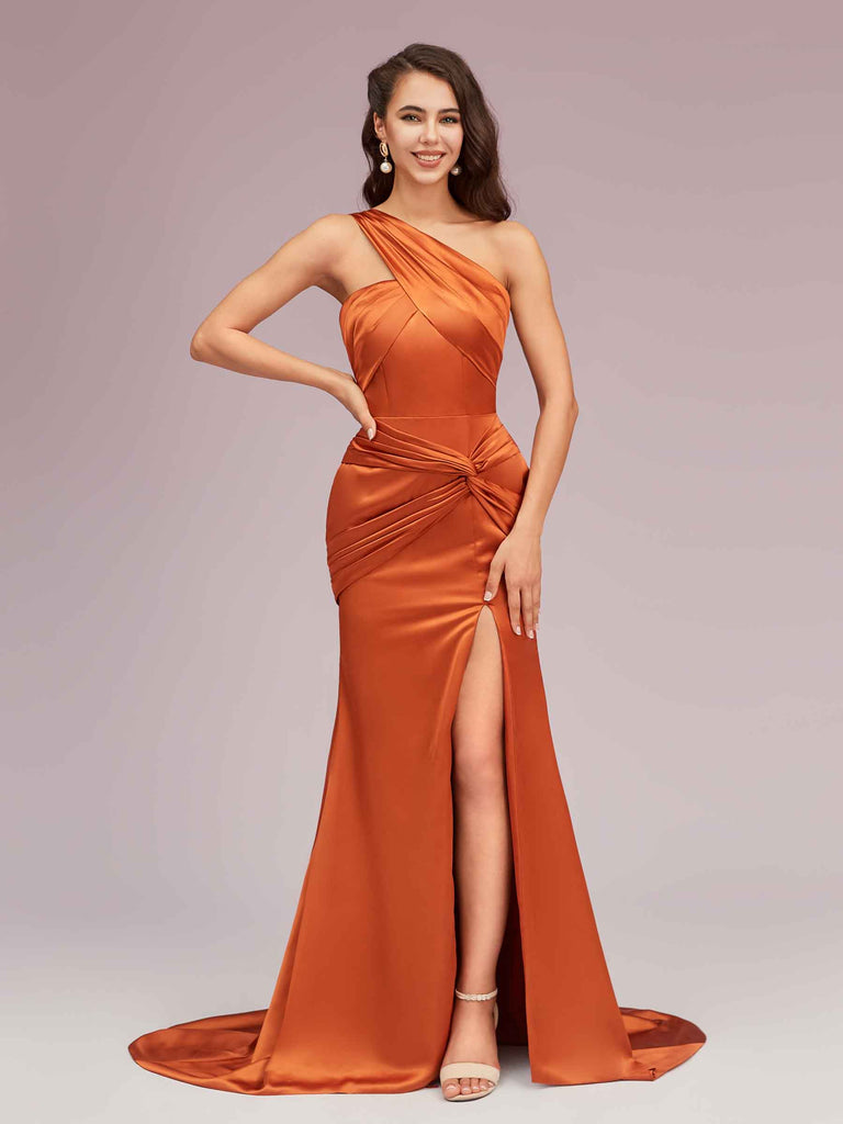 Cetims Elegant Mermaid One Shoulder Bridesmaid Dress with Pleats in Soft Satin Ideal for Wedding Guests and Formal Events Orange
