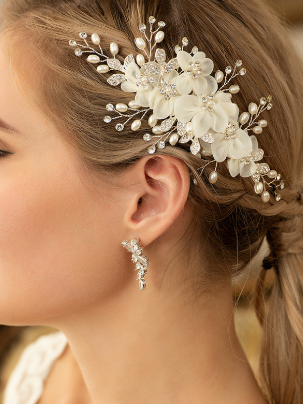 Ladies Elegant Alloy/Imitation Pearls/Voile Combs & Barrettes With Venetian Pearl